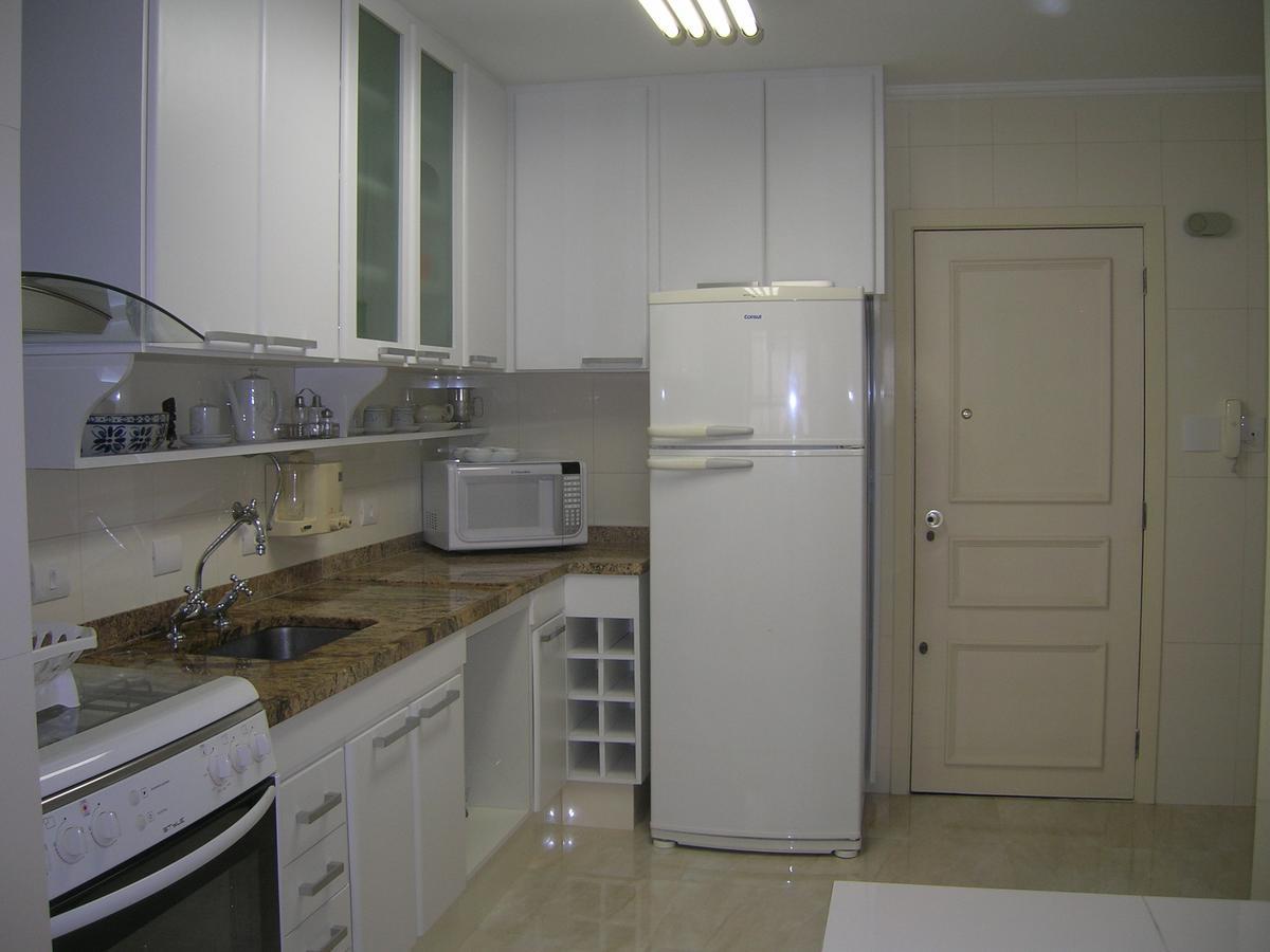 Apartamento Enseada Гуаружа Экстерьер фото